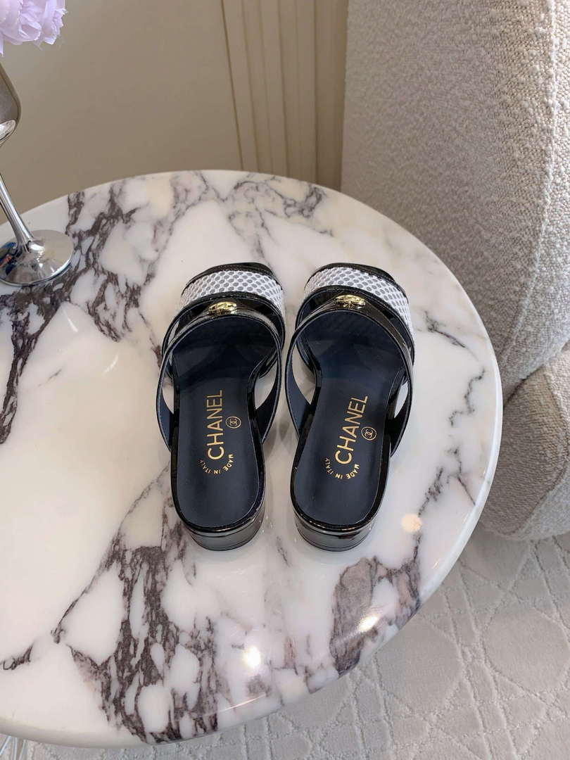 Chanel Women's New Mesh Slippers Fashion Shoes C93450