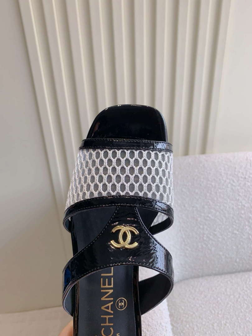 Chanel Women's New Mesh Slippers Fashion Shoes C93450