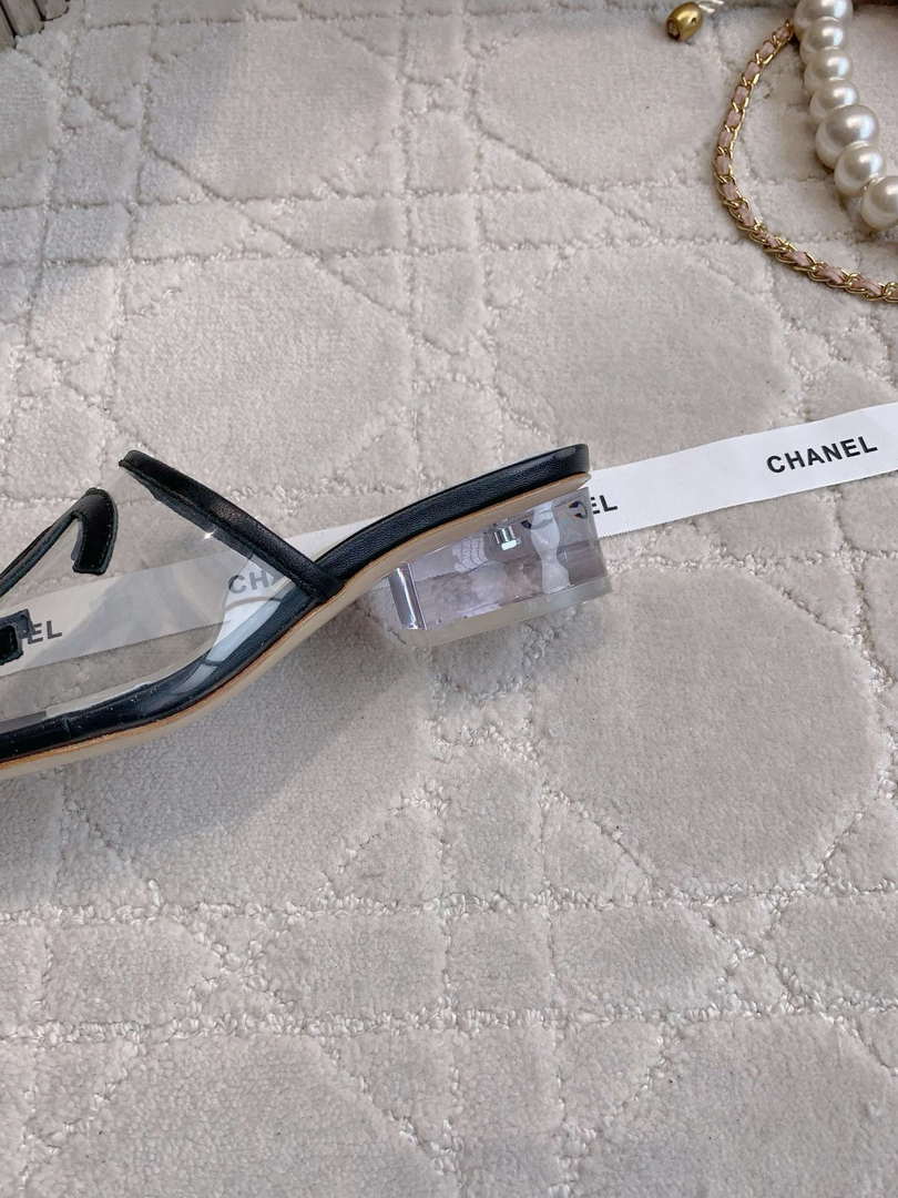 Chanel Women's New Transparent Slippers Fashion Shoes C93447