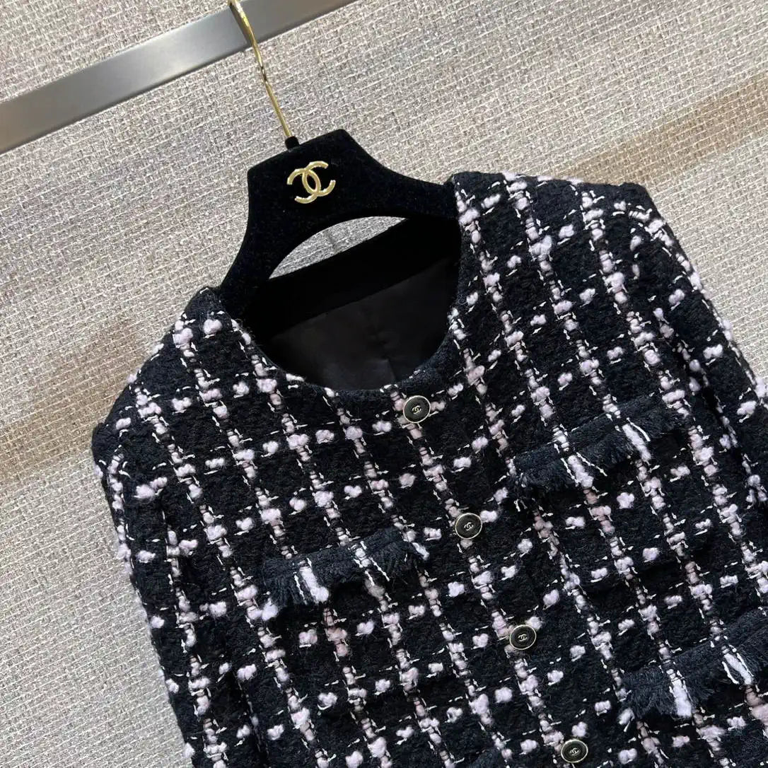 Chanel Women's Plaid nylon jacket + skirt set  Clothing Coat C62302