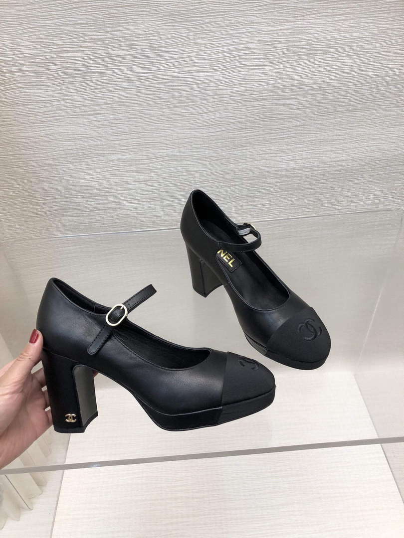Chanel Women's Pumps Fashion Shoes C93266