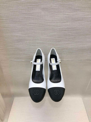 Chanel Women's Pumps Fashion Shoes C93267 - Euro 35=US 4 - View 2