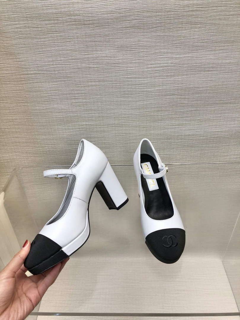 Chanel Women's Pumps Fashion Shoes C93267