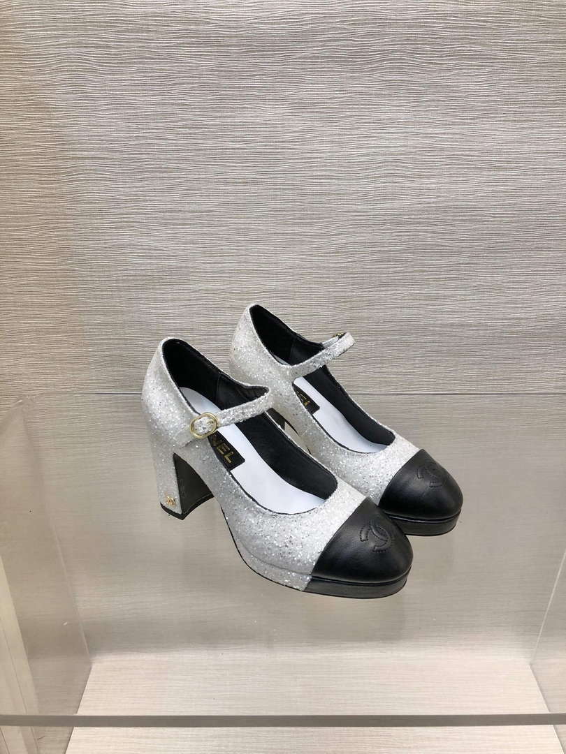 Chanel Women's Pumps Fashion Shoes C93269