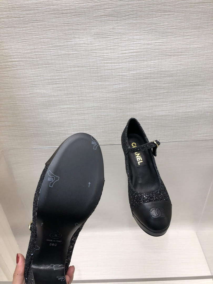 Chanel Women's Pumps Fashion Shoes C93270