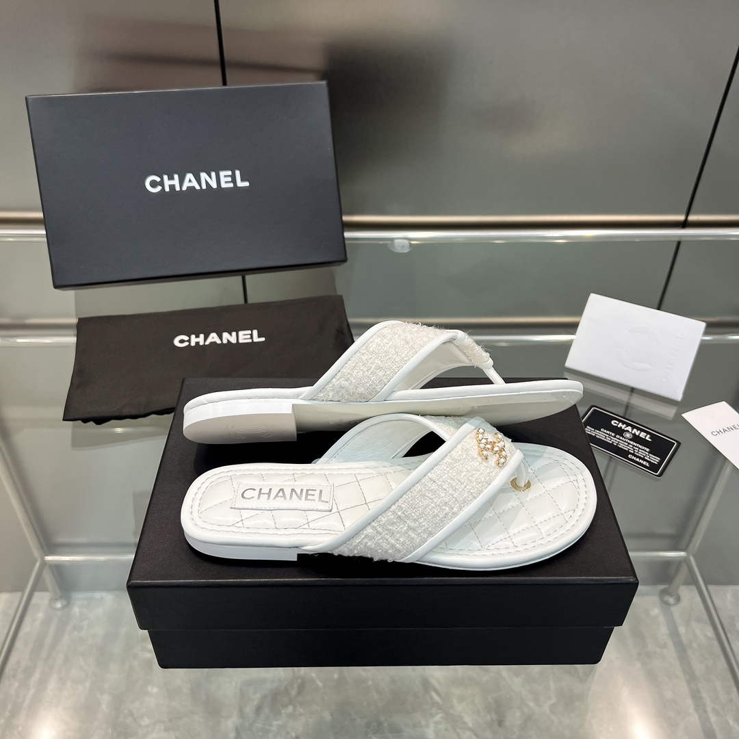 Chanel Women's Rhombus Slippers C91604 - 35 - View 3