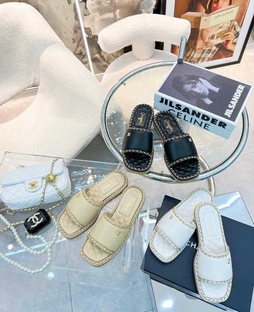 Chanel Women's Sandals Chanel Designer Slippers C90221