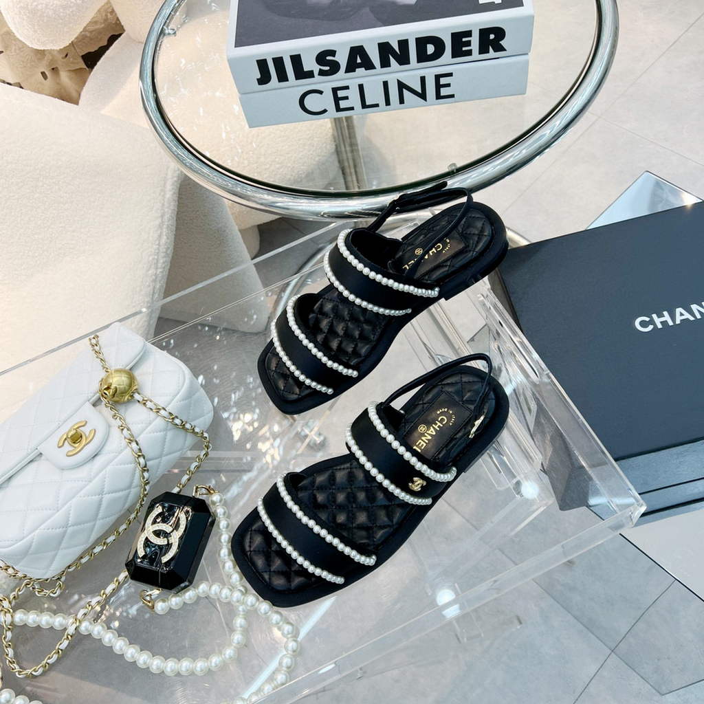 Chanel Women's Sandals Chanel Designer Slippers C90226