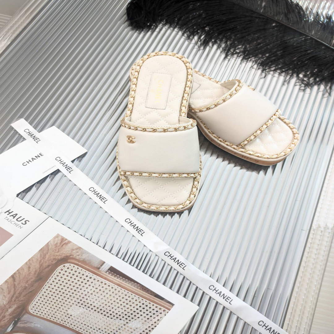 Chanel Women's Sandals Chanel Slippers Lambskin C90135