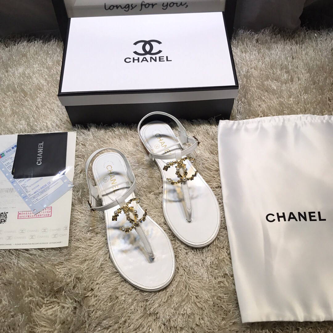 Chanel Women's Sandals Chanel Slippers Lambskin C90152