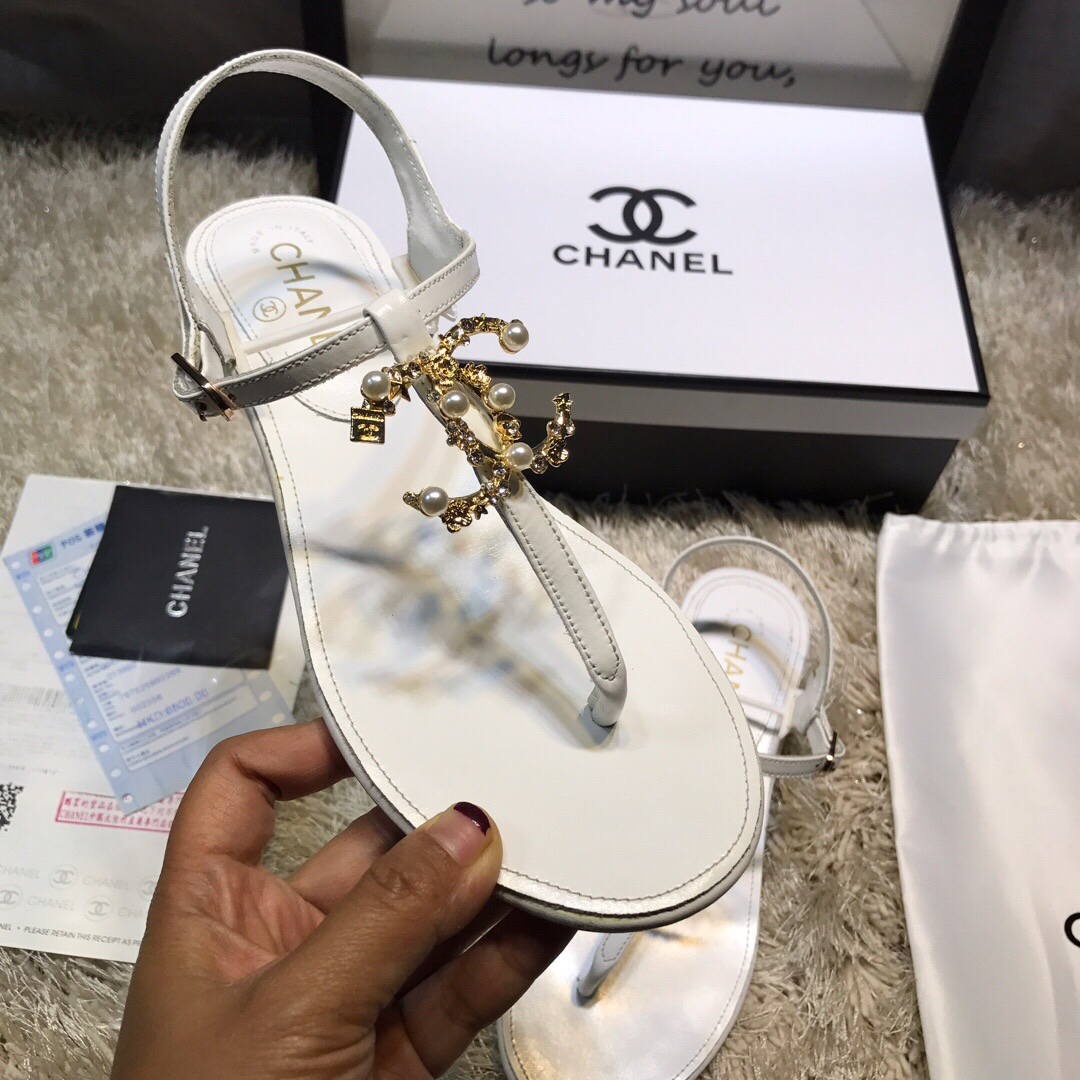Chanel Women's Sandals Chanel Slippers Lambskin C90152