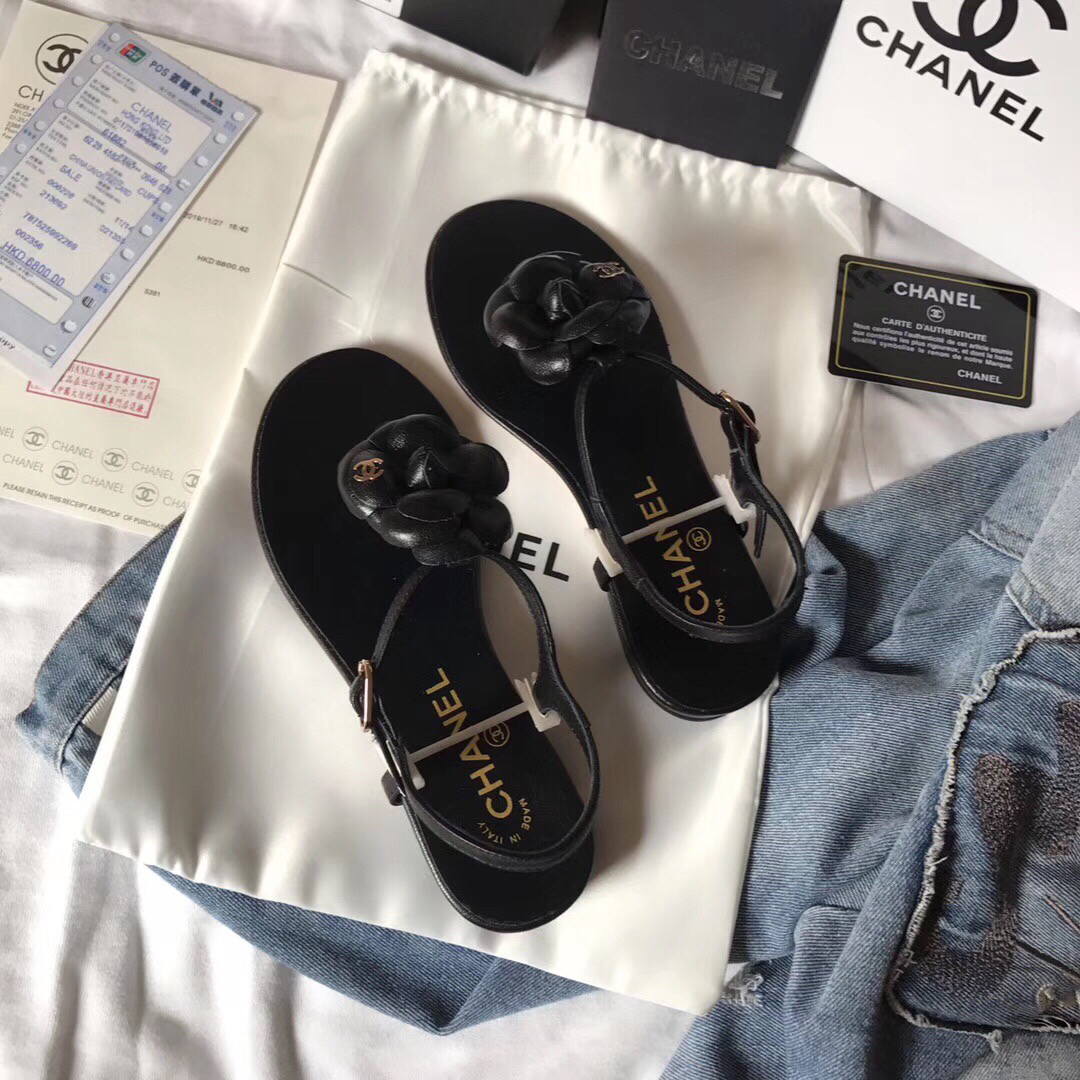Chanel Women's Sandals Chanel Slippers Lambskin C90168