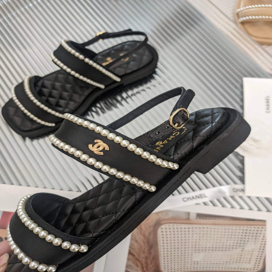 Chanel Women's Sandals Chanel Slippers Lambskin C90144