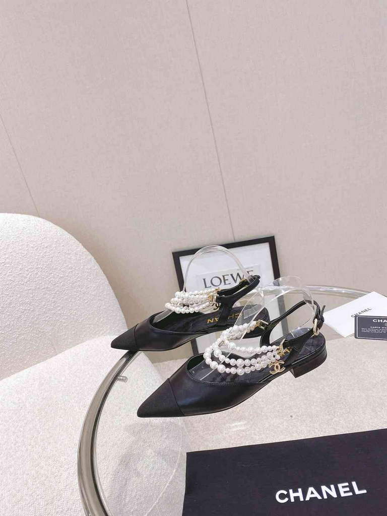 Chanel Women's Sandals Slingbacks Goatskin C90256