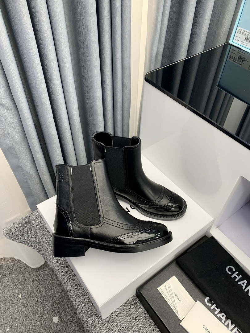Chanel Women's Shoes Ankle Boots 189725