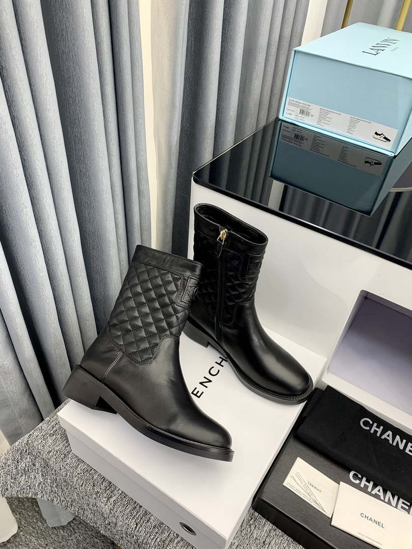 Chanel Women's Shoes Ankle Boots 189728