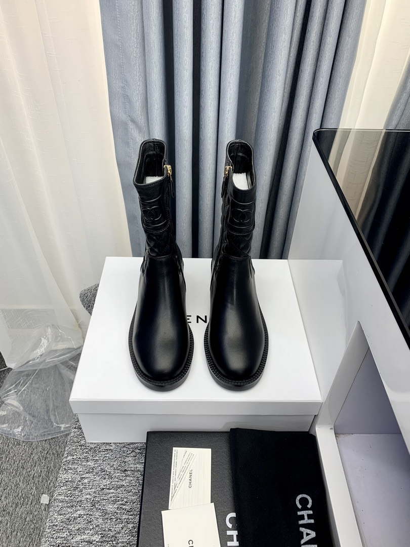 Chanel Women's Shoes Ankle Boots 189728 - 35 - View 7