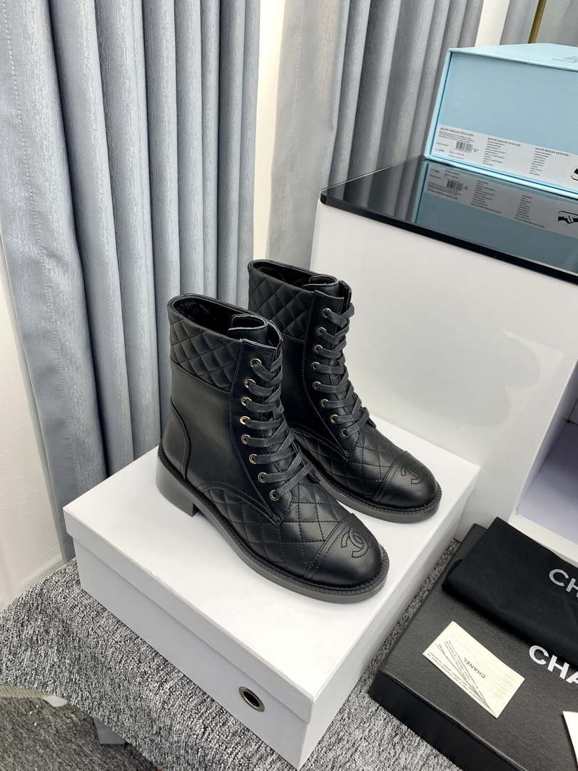 Chanel Women's Shoes G39162 Y55902 94305 Ankle Boots Lace-Ups 189735 - 35 - View 8