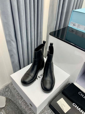 Chanel Women's Shoes G39162 Y55902 94305 Ankle Boots Lace-Ups 189738 - 35 - View 4