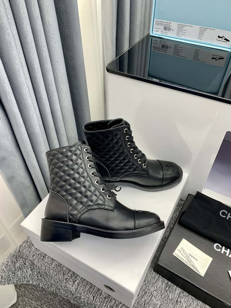 Chanel Women's Shoes G39162 Y55902 94305 Ankle Boots Lace-Ups 189744 - 35 - View 6