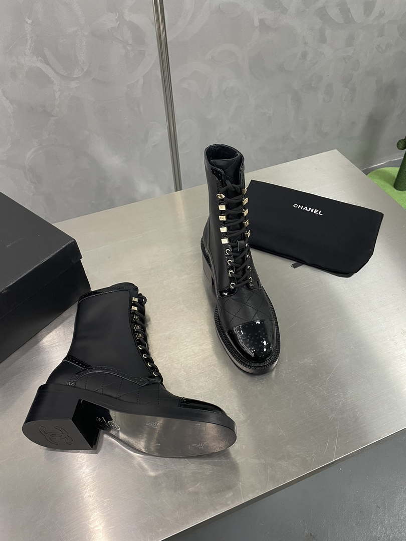 Chanel Women's Shoes G39162 Y55902 94305 Hight Boots 189937 - 35 - View 3