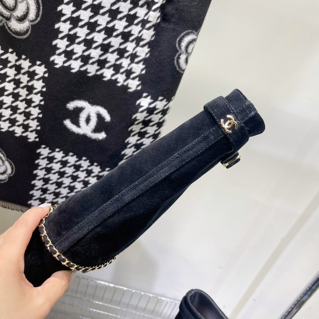 Chanel Women's Shoes  G39345 X56709 94305Classcal Chain Hight Boots 190782