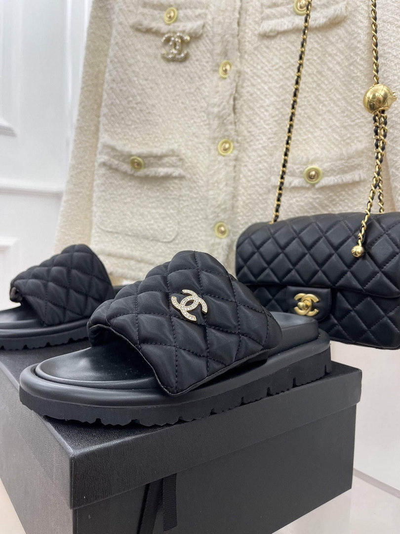 Chanel Women's Shoes Rhombus Velcro Slippers C91280