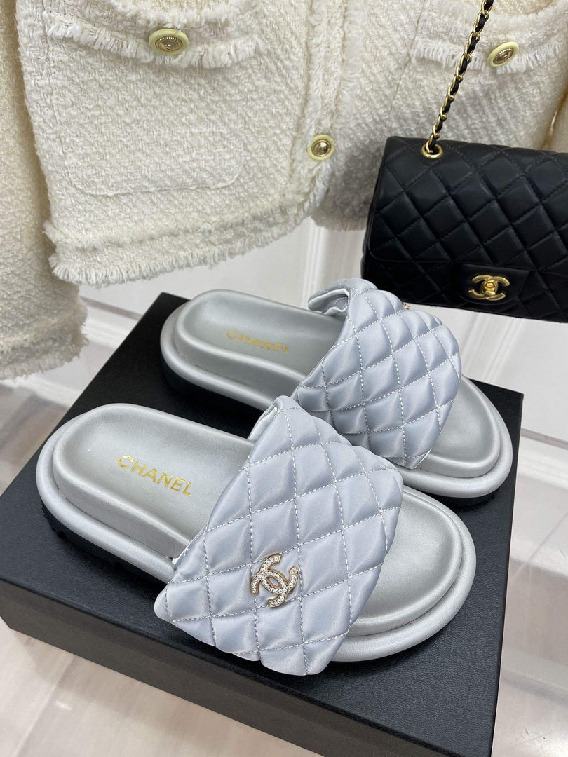Chanel Women's Shoes Rhombus Velcro Slippers C91283
