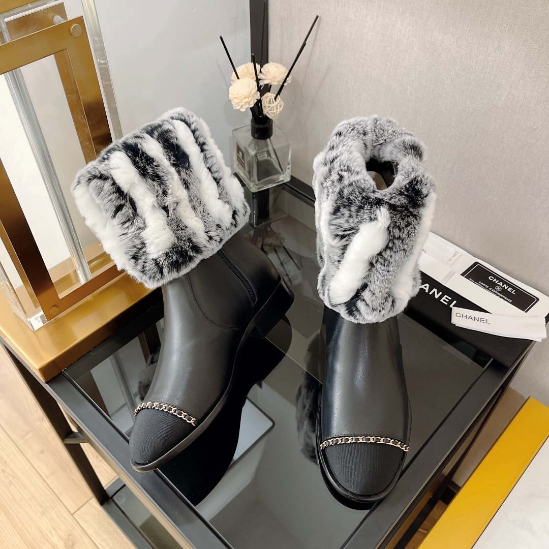 Chanel Women's Shoes Short Boots 193743