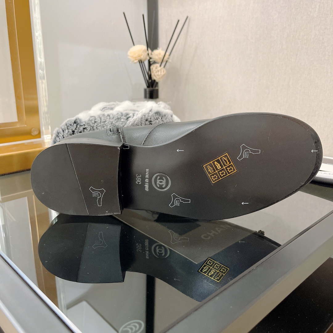 Chanel Women's Shoes Short Boots 193743