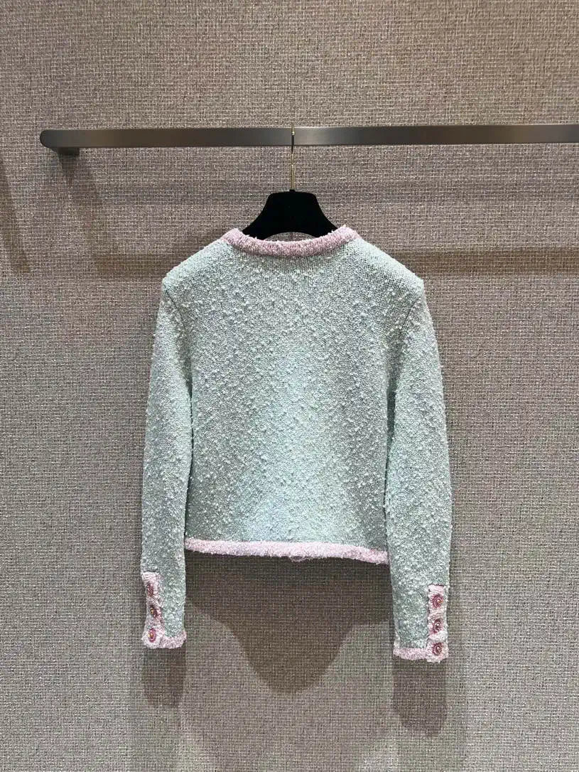 Chanel Women's single-breasted knitted cardigan coat  C62306