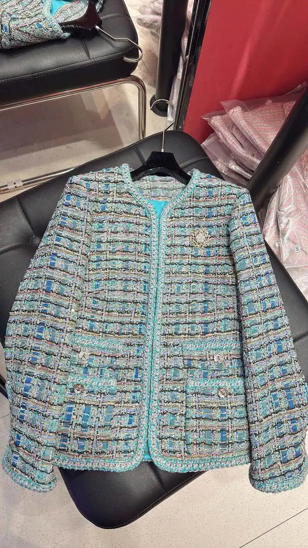 Chanel Women's single-breasted knitted cardigan coat  C62309