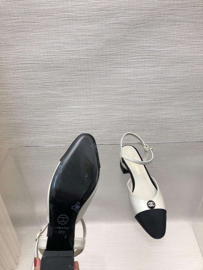 Chanel Women's Sling-Back Fashion Shoes C93205