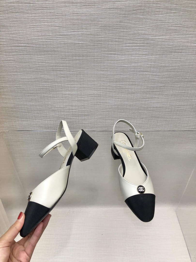 Chanel Women's Sling-Back Fashion Shoes C93205