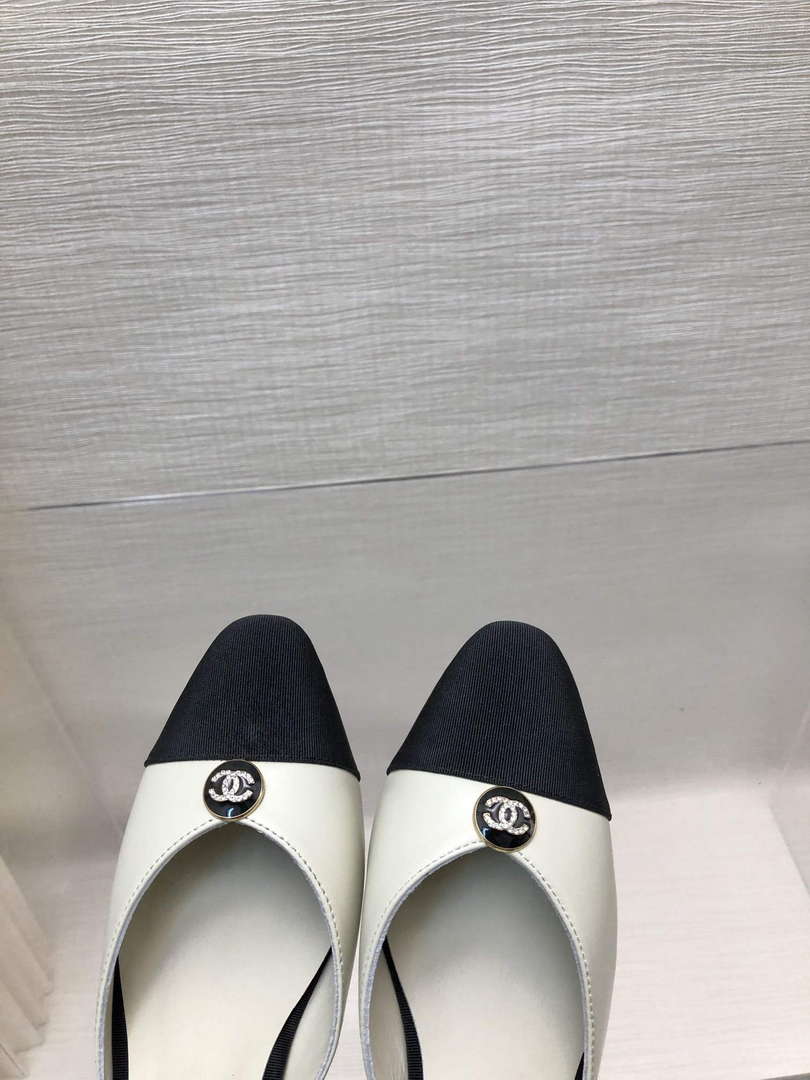 Chanel Women's Sling-Back Fashion Shoes C93205