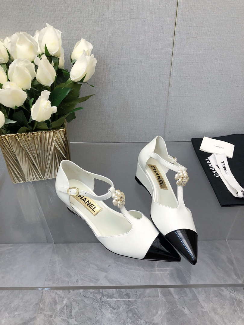 Chanel Women's Sandals Fashion Shoes C93208