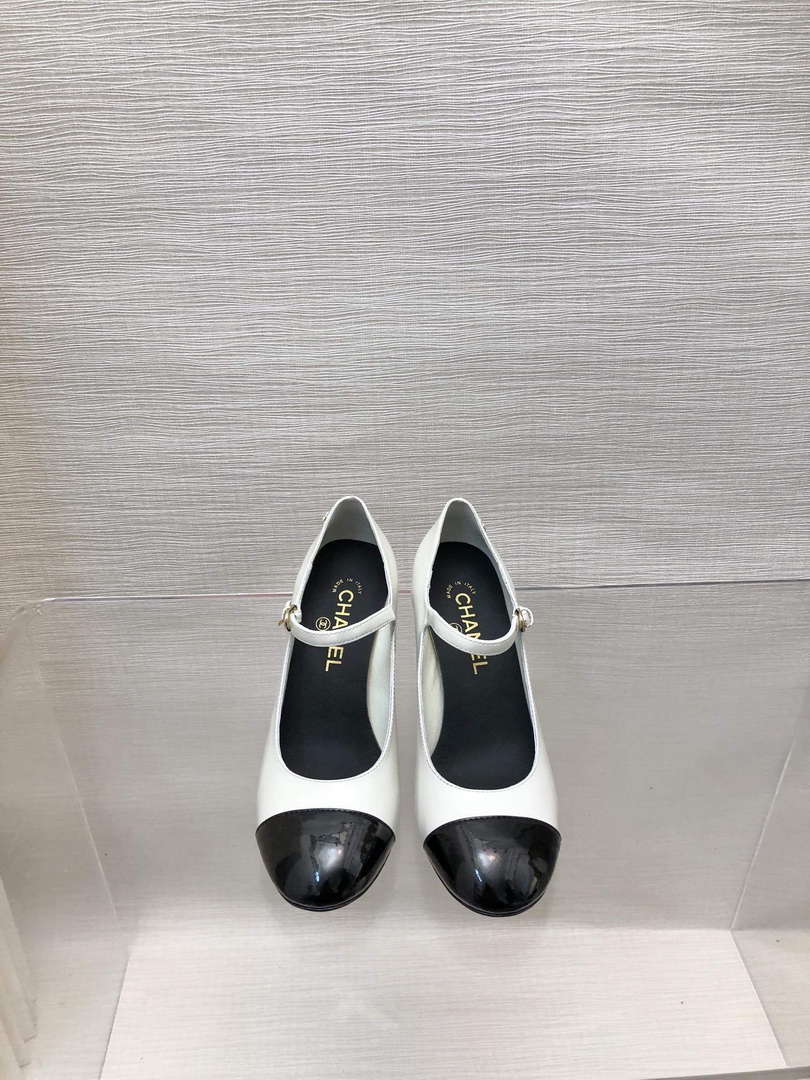 Chanel Women's Sandals Fashion Shoes C93212