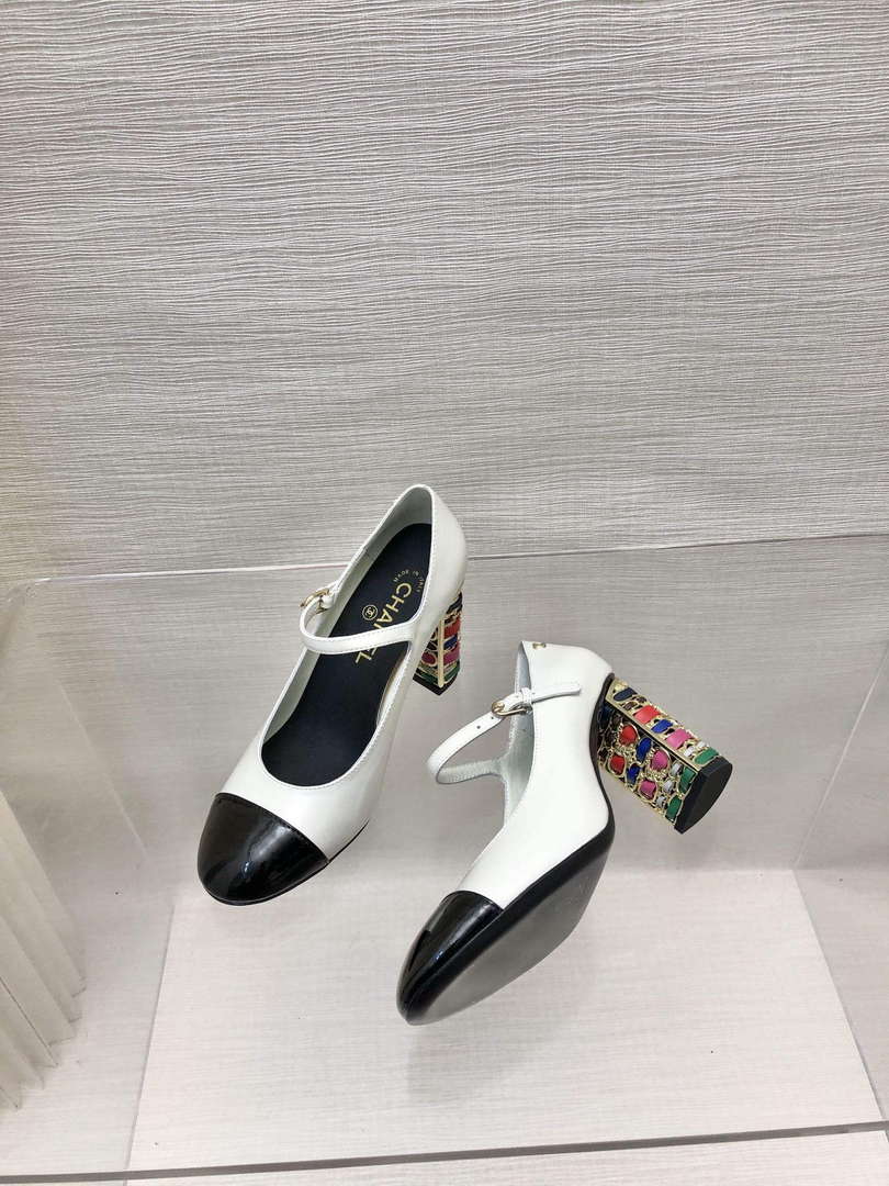 Chanel Women's Sandals Fashion Shoes C93212