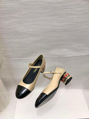 Chanel Women's Sandals Fashion Shoes C93214 - Euro 35=US 4 - View 1