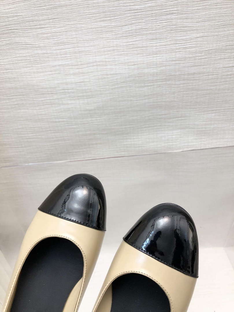 Chanel Women's Sandals Fashion Shoes C93214