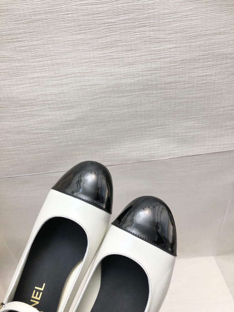 Chanel Women's Sandals Fashion Shoes C93215