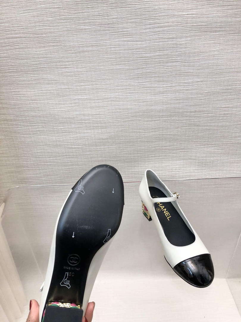 Chanel Women's Sandals Fashion Shoes C93215 - Euro 35=US 4 - View 9