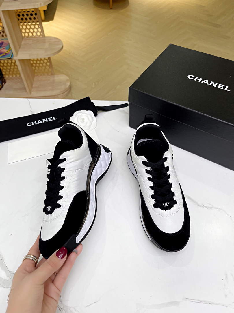Chanel Women's Sneaker Designer Chanel Tennis Shoes C90100