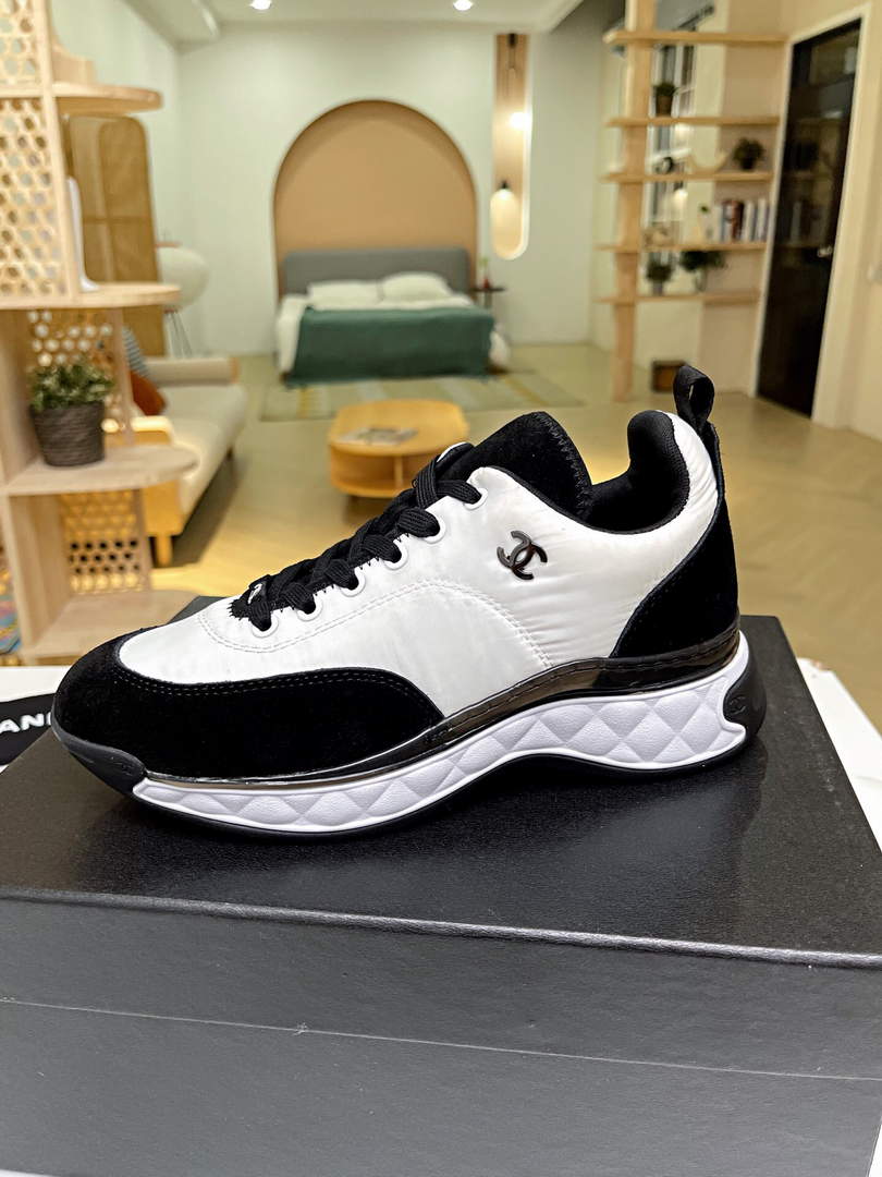 Chanel Women's Sneaker Designer Chanel Tennis Shoes C90100
