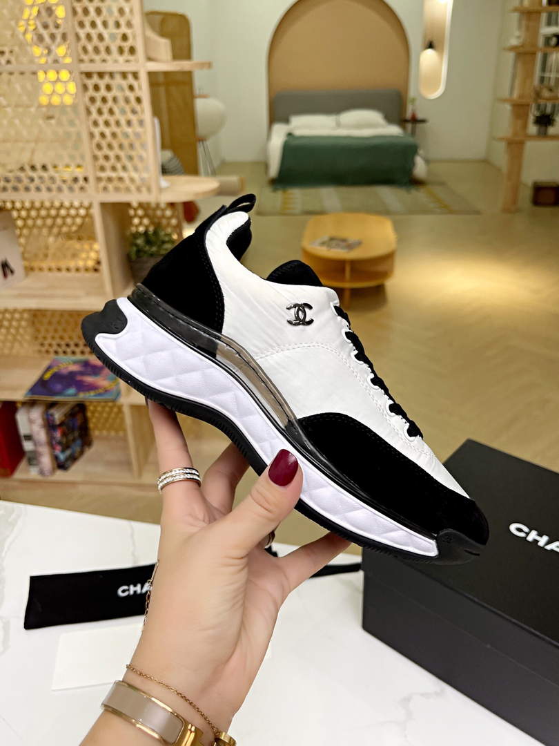 Chanel Women's Sneaker Designer Chanel Tennis Shoes C90100