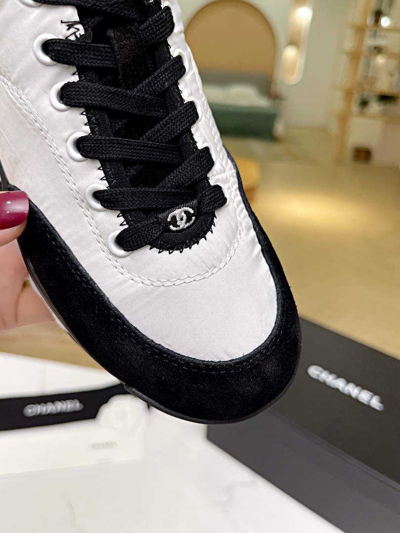Chanel Women's Sneaker Designer Chanel Tennis Shoes C90100