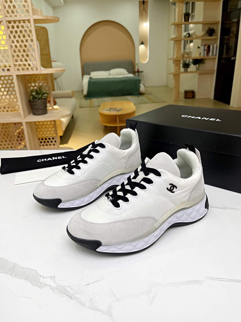 Chanel Women's Sneaker Designer Chanel Tennis Shoes C90102
