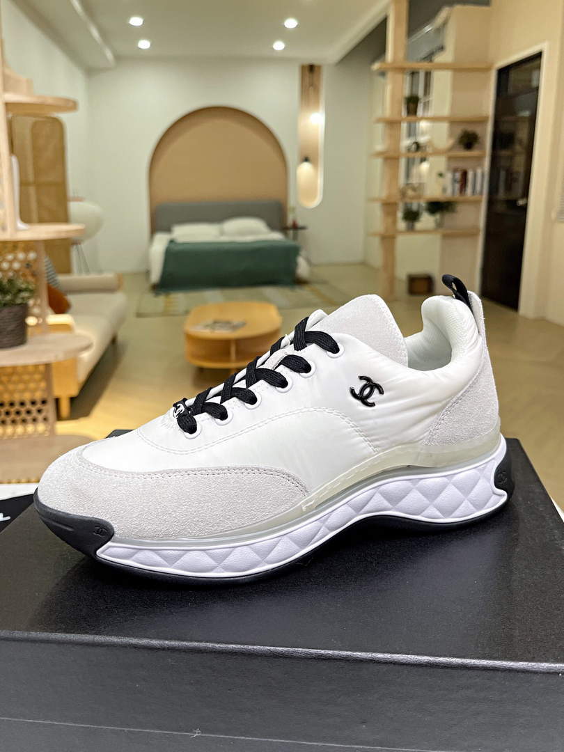 Chanel Women's Sneaker Designer Chanel Tennis Shoes C90102