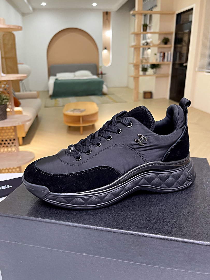 Chanel Women's Sneaker Designer Chanel Tennis Shoes C90103
