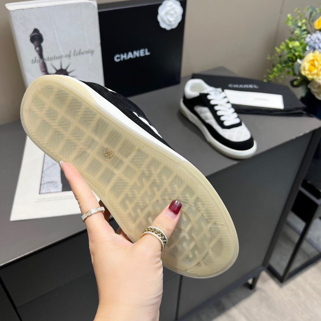 Chanel Women's Sneaker Designer Chanel Tennis Shoes C90106